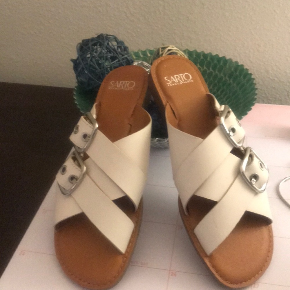 NWOT Franco Sarto Sandals